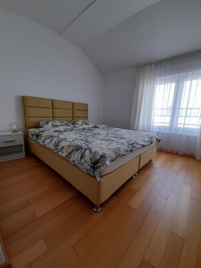 Apartman Lena Баня-Лука Экстерьер фото
