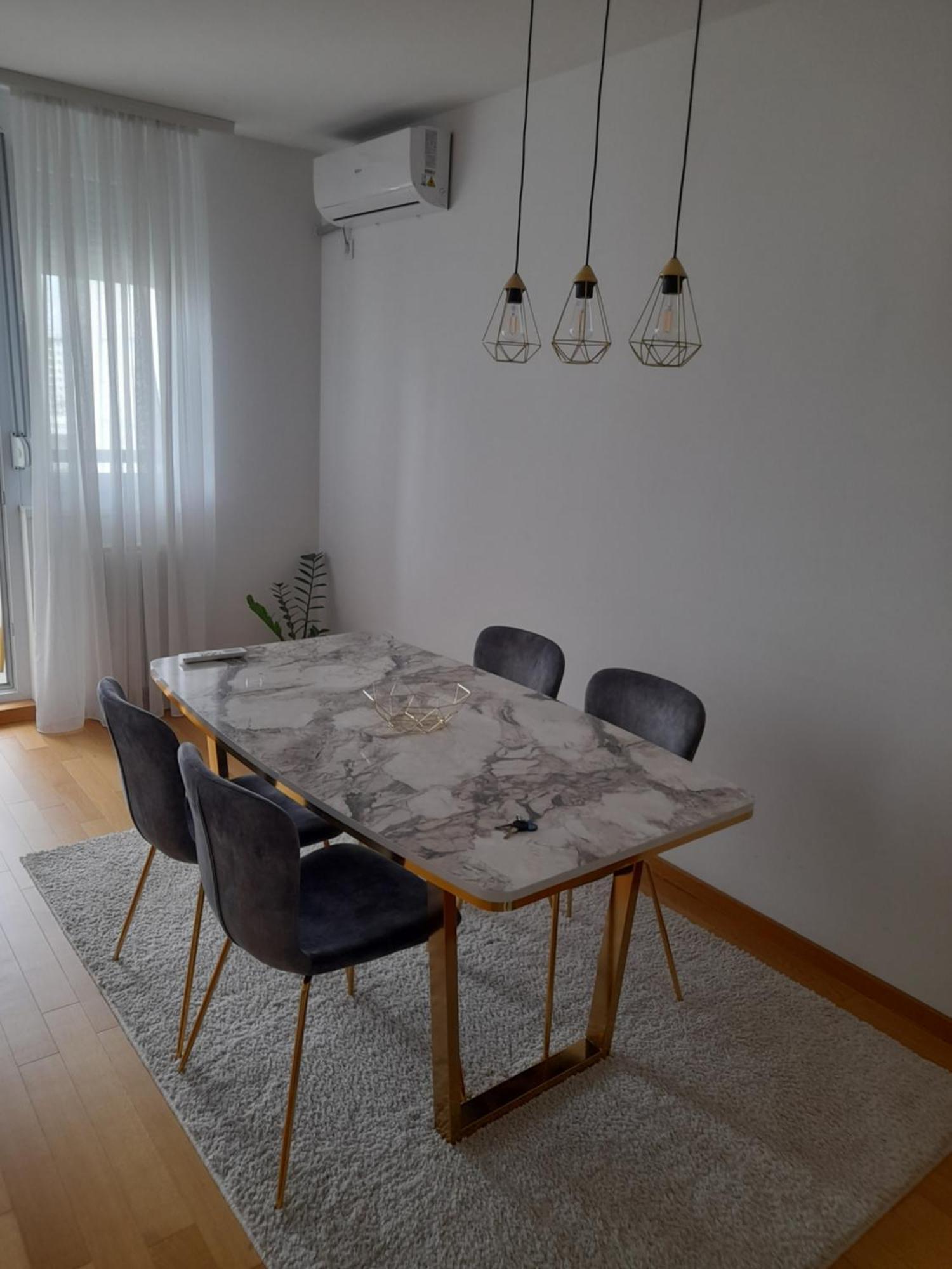 Apartman Lena Баня-Лука Экстерьер фото